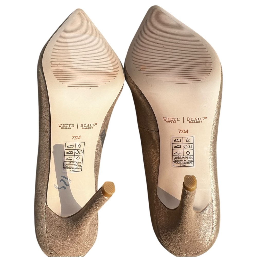 NEW! White House Black Market Soft Shimmering Gold Heels - Picture 8 of 8